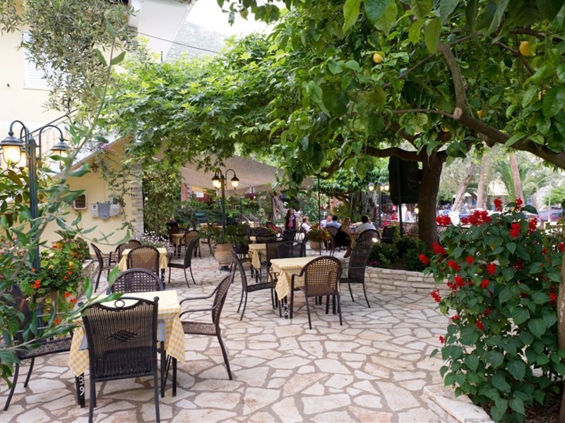 Фото Vassilis Guest House