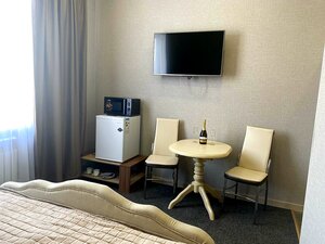 Uyut (Kinel, posyolok Yelshnyagi, Tranzitnaya ulitsa, 2Б), hotel