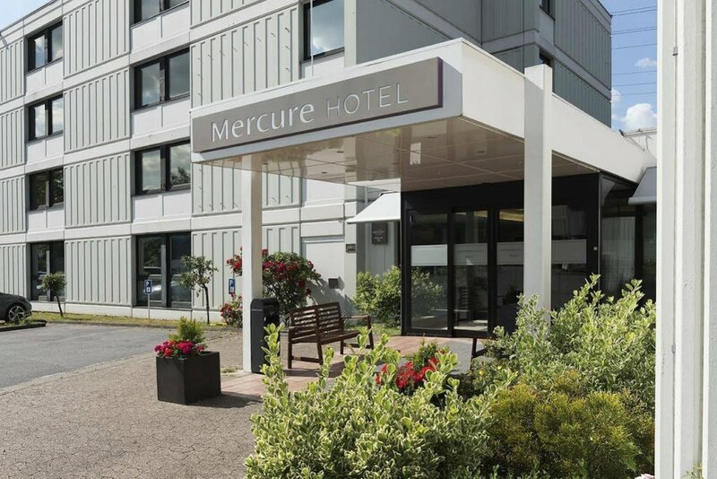 Гостиница Mercure Hotel Dusseldorf Sud в Дюссельдорфе