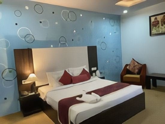 Фото Sterling Banquet and Hotel