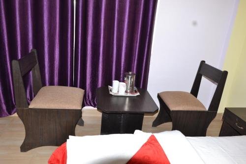 Фото Hotel Joshi