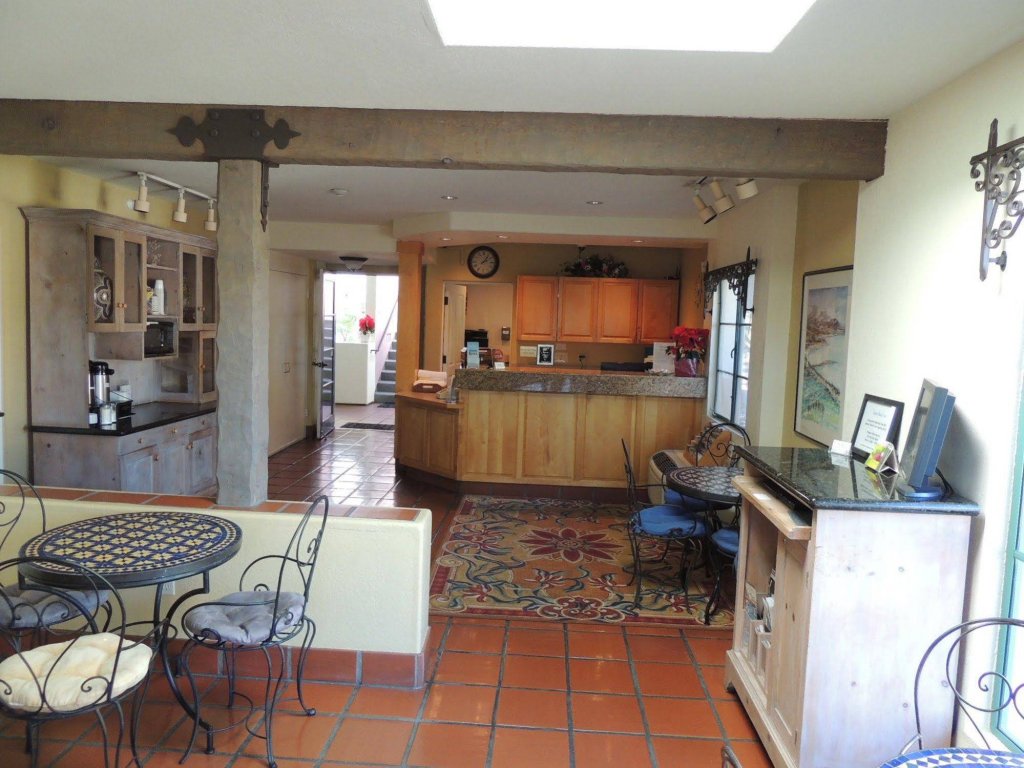 Фото Mason Beach Inn