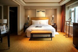 The St Regis Beijing (Beijing, Jianguomen Outer Street, 21), hotel