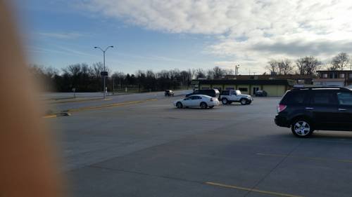 Фото Super 8 by Wyndham Macomb