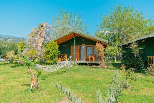 Гостиница Etenna Beach Bungalows в Кумлудже