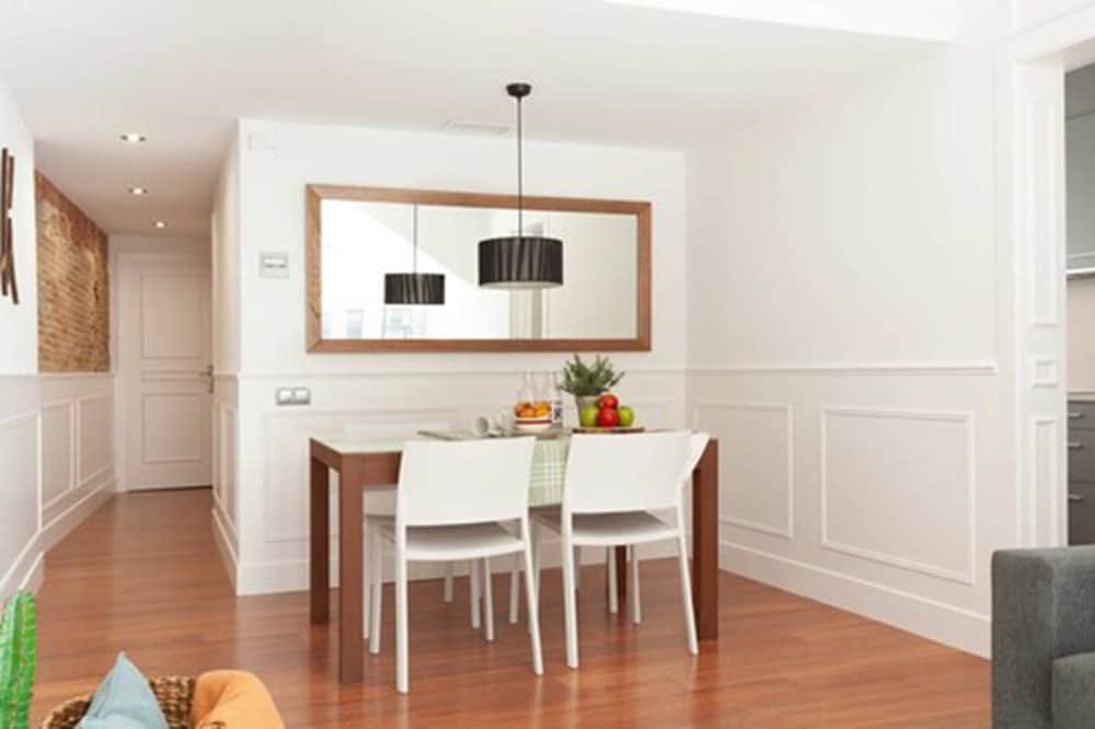 Фото Enjoybcn Tallers Apartment