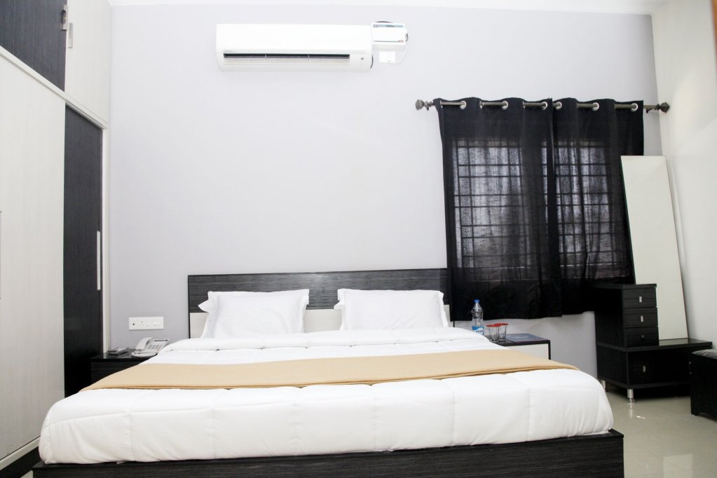 Фото Oyo 8432 Apartment Angel Park