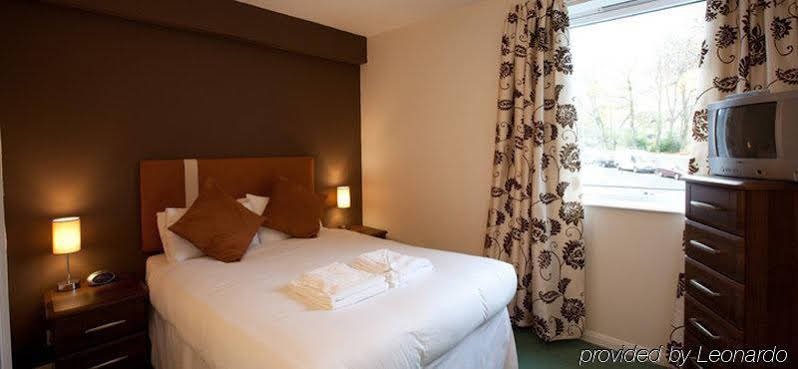 Фото The Spires Serviced Apartments Aberdeen