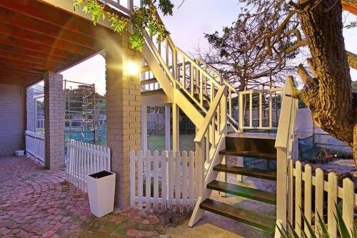 Hotel Afribode Maple Cottage, Capetown, photo