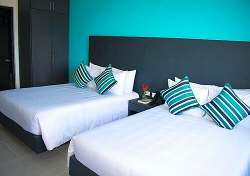 Гостиница Hotel V10 Playa del Carmen