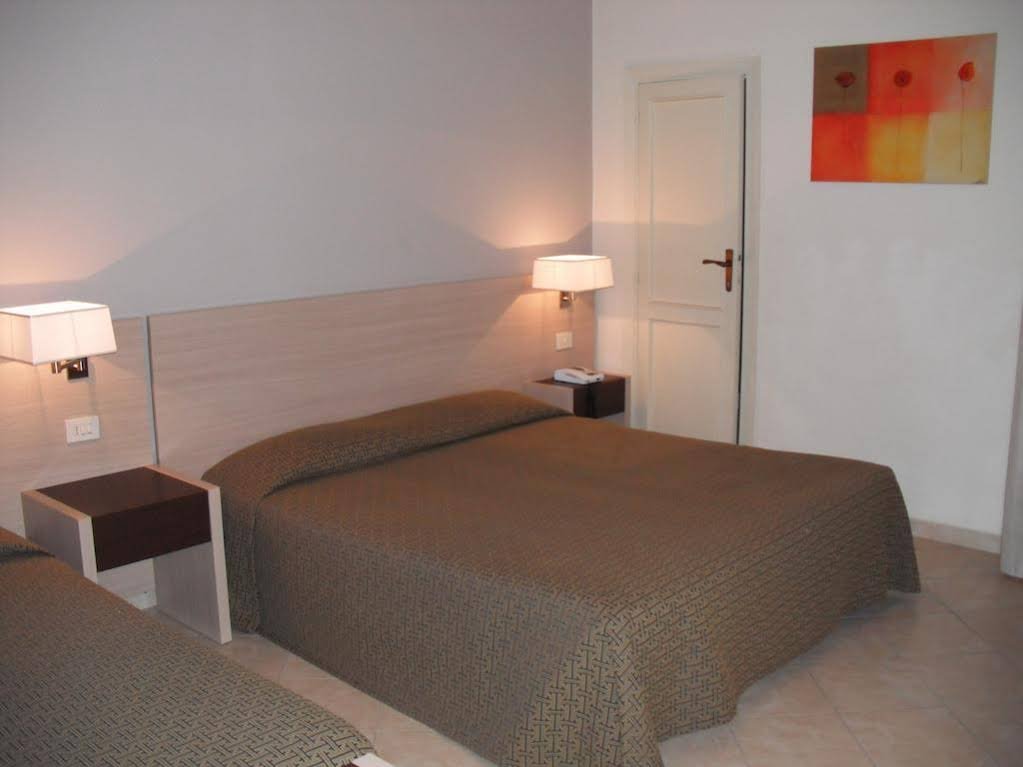 Фото Hotel San Giuan