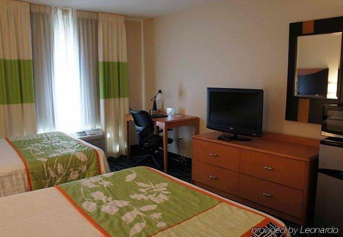 Фото Fairfield Inn & Suites by Marriott Redding