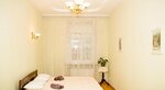 Dorosh apartamet (vulytsia Petra Doroshenka, 27) ، سكن للإيجار اليومي