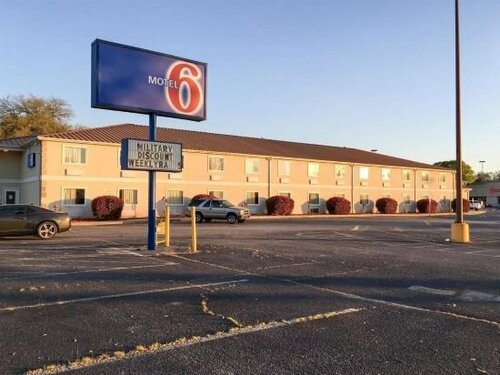 Гостиница Motel 6 Hinesville, Ga в Хайнсвилле