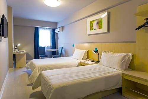 Фото Jinjiang Inn (Shanghai Hongqiao National Exhibition and Convention Center Jizhai Road)