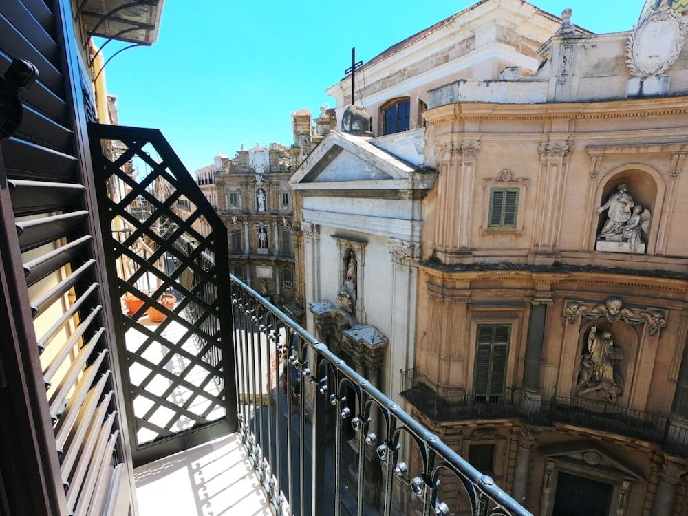 Фото Villena Plaza