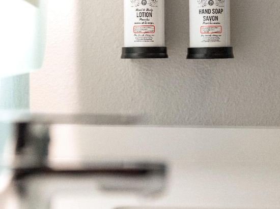 Фото Avid Hotels Orlando International Airport, an Ihg Hotel