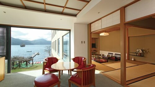 Гостиница Hakone Hotel