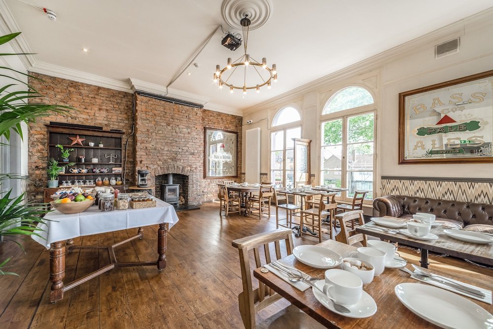 Фото The Brownswood