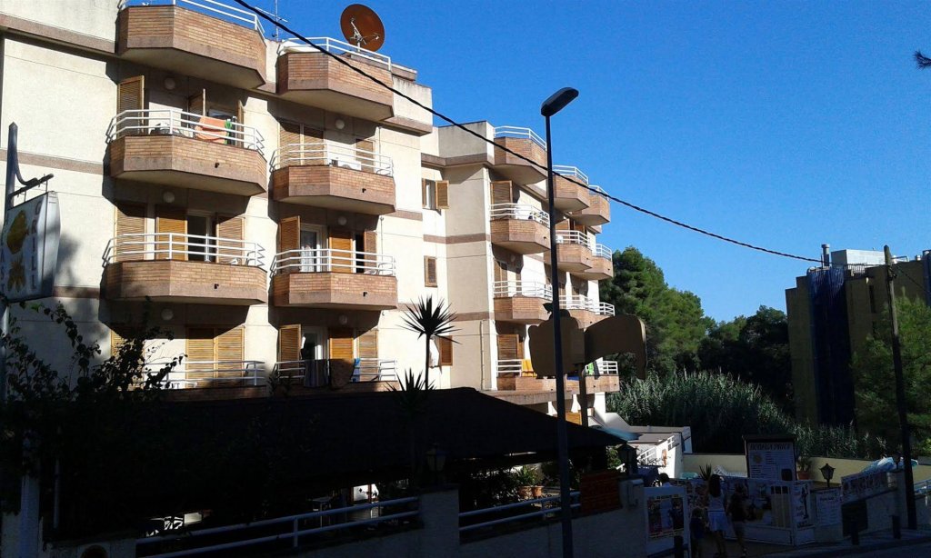 Фото Eva Apartahotel