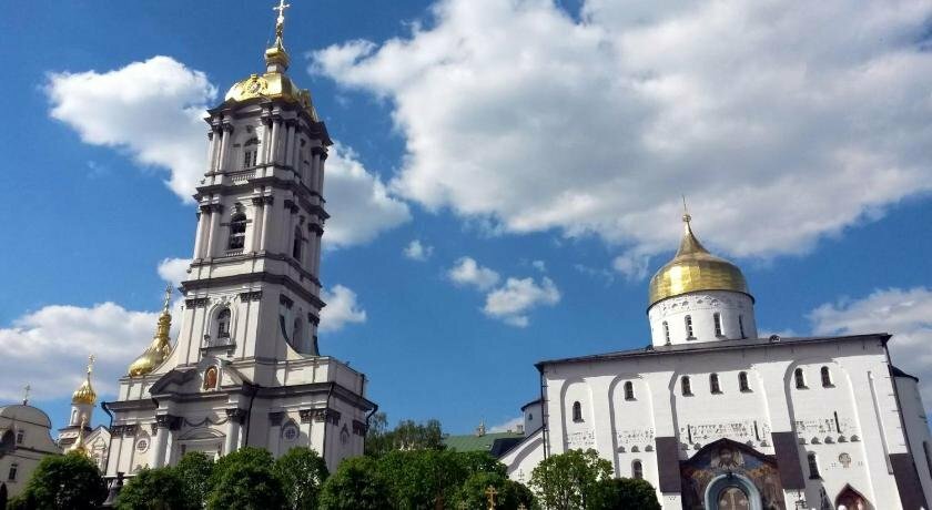 Почаев город