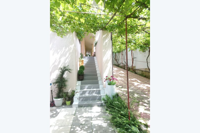 Фото Мебелированные комнаты на Черноморском побережье