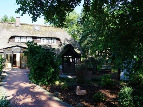 Фото Ferien- & Reitsport Hotel Brunnenhof