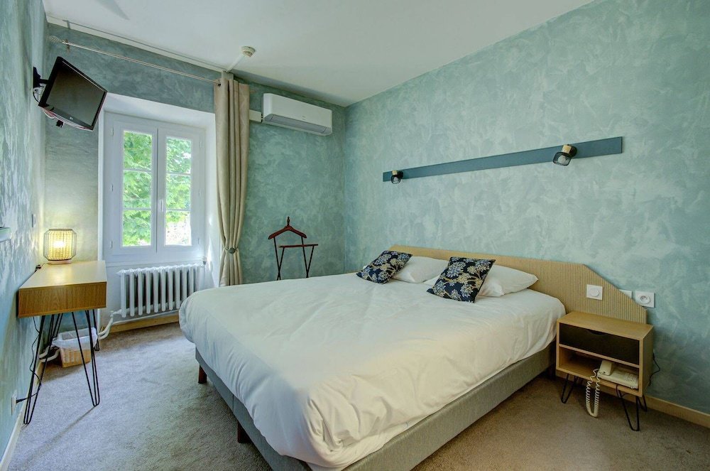 Фото Hotel Saint Jean