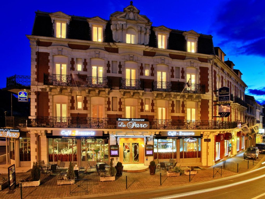 Фото отеля 1