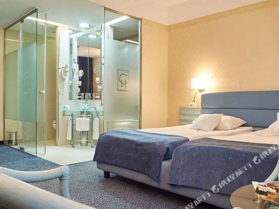 Фото Continental Forum Sibiu