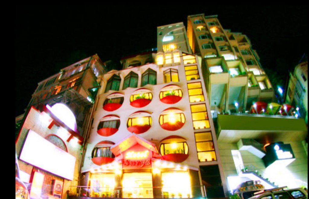 Фото Hotel Surya