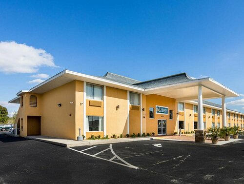 Гостиница Quality Inn & Suites Heritage Park в Орландо