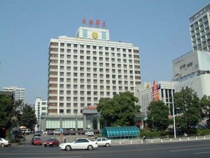 Lotus Huatian Hotel (Hunan Province, gorodskoy okrug Chansha, Line 6, Furong District Government), hotel
