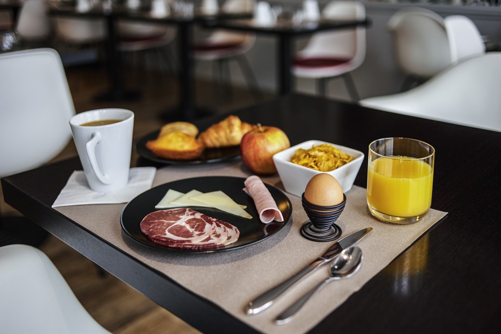 Фото Mercure Le Mans Batignolles Hotel