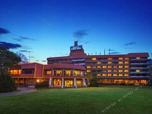 Внешний вид отеля Cypress Hotel Jin Jiang Shanghai в Чаннине, фото 1