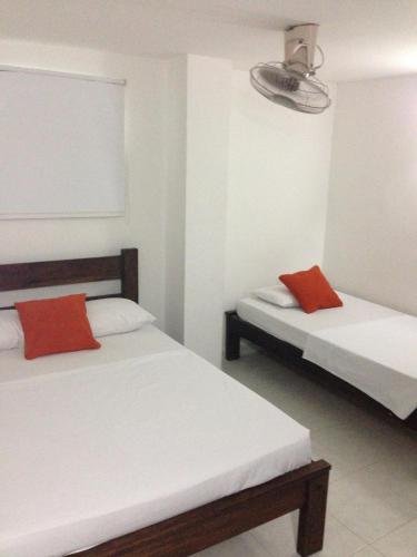 Фото Hotel Marovi