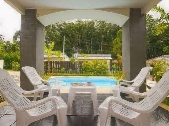 Фото Baan Santhiya Private Pool Villas