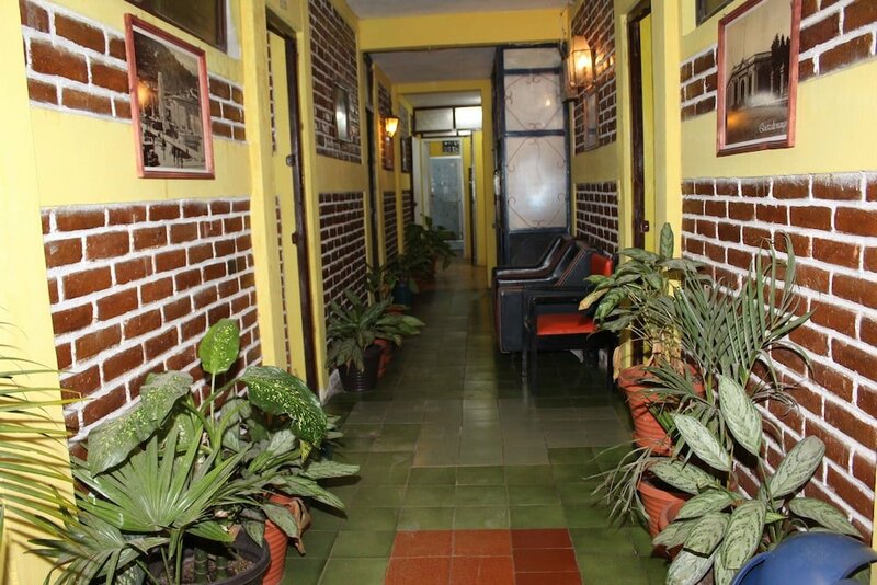Гостиница Hotel Casa del Viajero - Hostel в Кесальтенанго