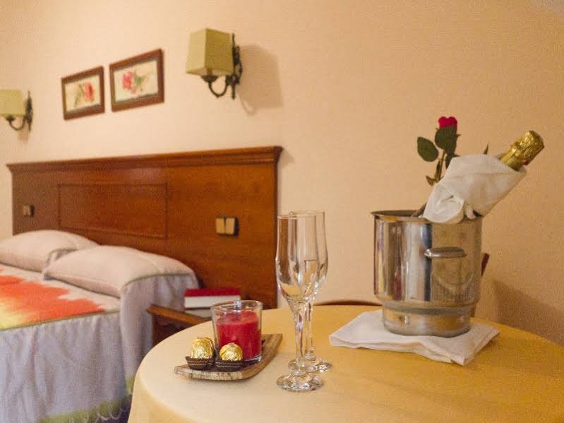 Фото Hostal Siete Picos