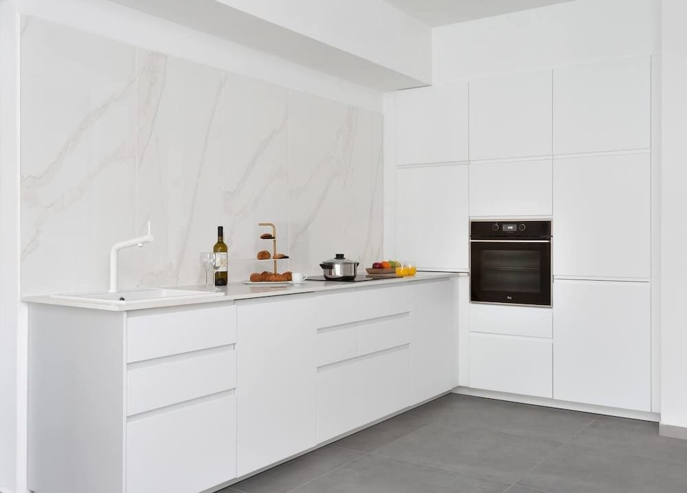 Фото Delightful 2br Roth-Allenby HolyGuest