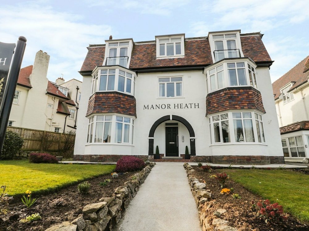 Hotel Manor Heath - The Duplex, Scarborough, photo