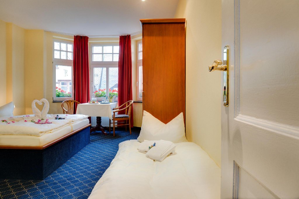 Фото Hotel Deutsches Haus Mittweida