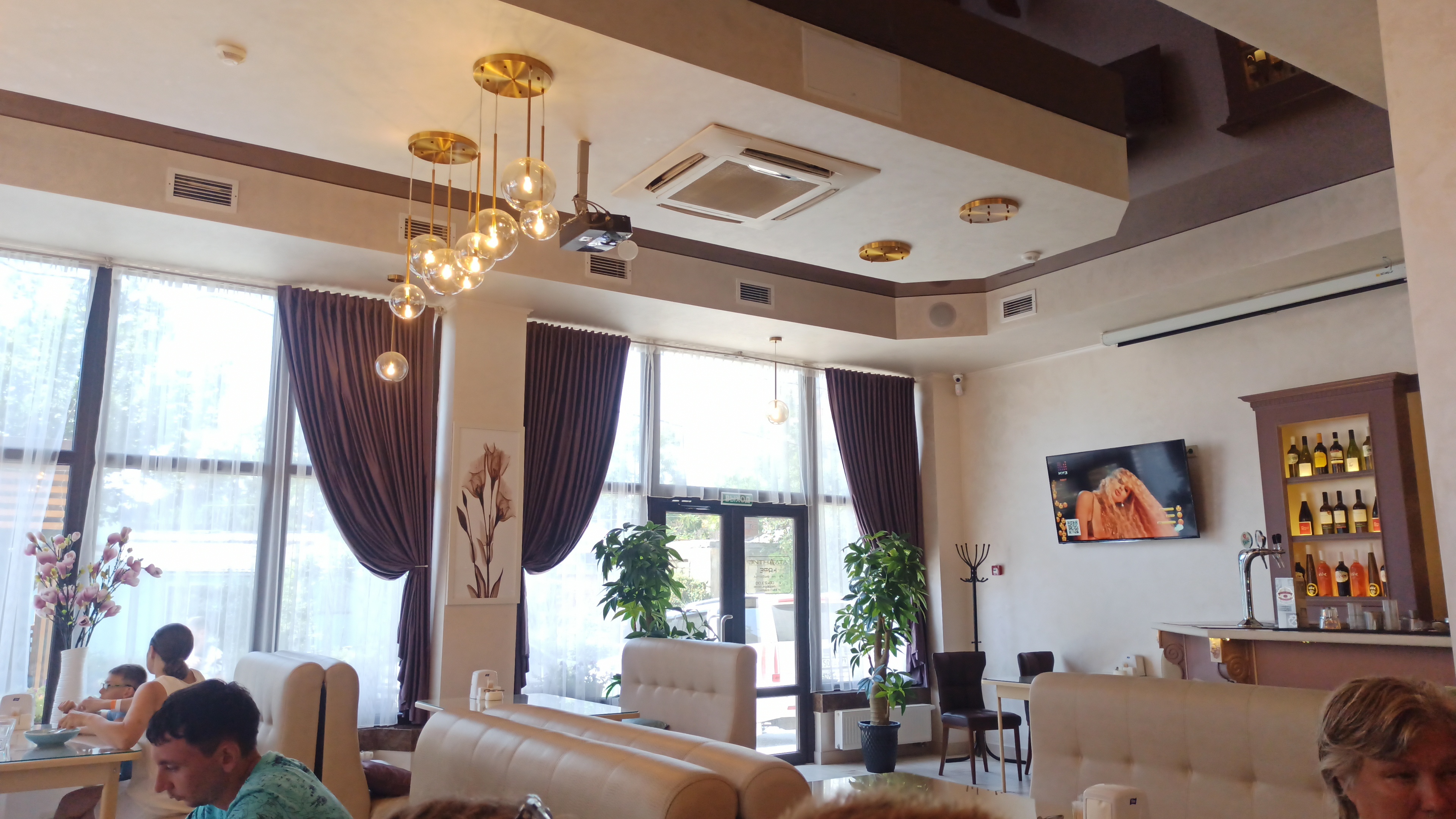 Фото Атлантис