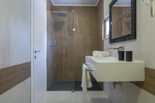 Фото Luxury Villa Lovric Private Heated Pool