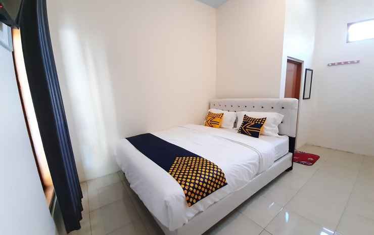 Фото Spot On 3993 Zidney 2 Syariah