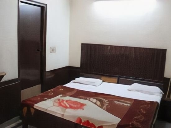 Фото Hotel Ajay International