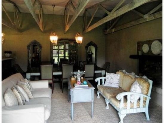 Фото Town and Country Guest House