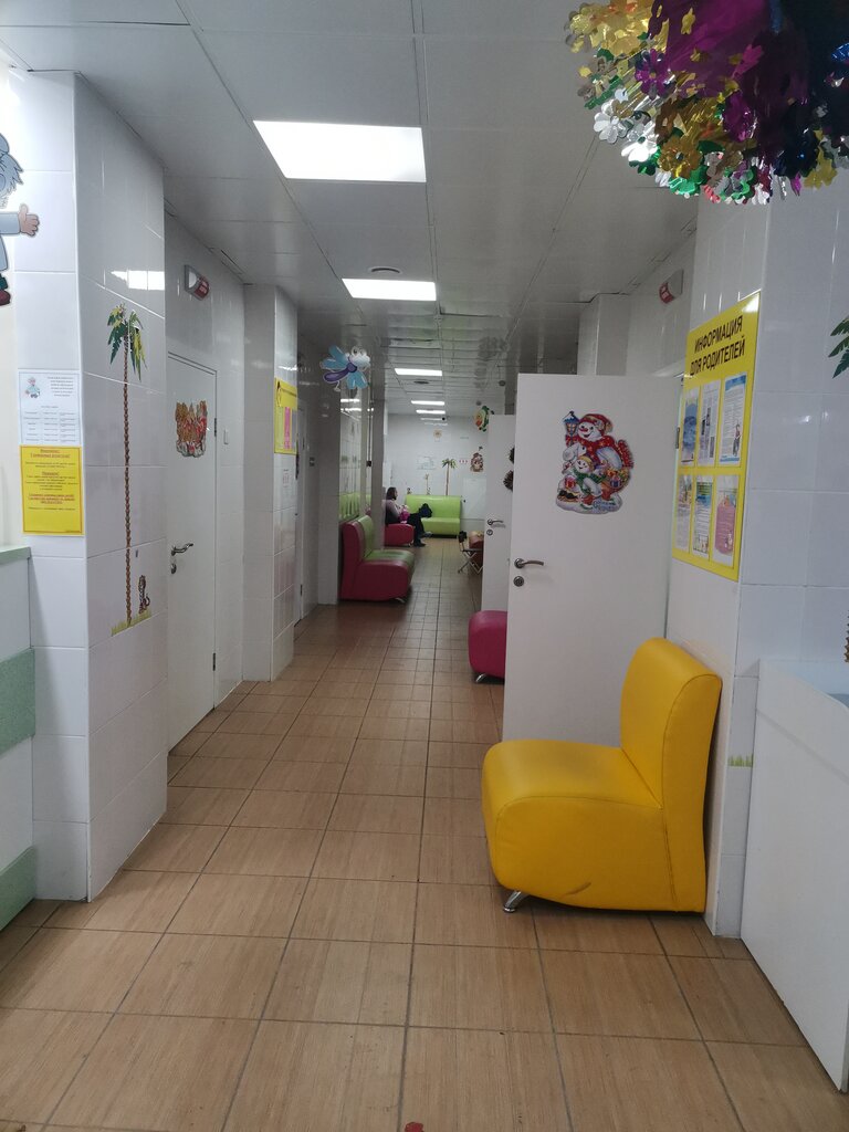 Children's polyclinic Detskaya poliklinika, Guryevskaya tsentralnaya rayonnaya bolnitsa, Gurevsk, photo