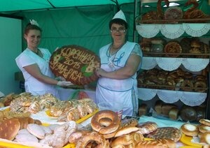 Фастфуд (rabochiy posyolok Zolotukhino, ulitsa Lenina, 1), comida rápida