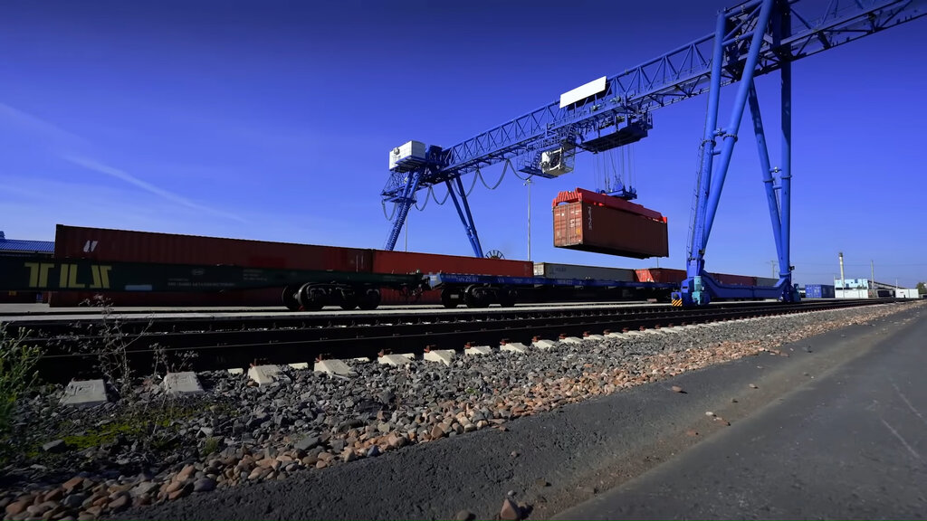 Rail freight transport Станция Брест-Северный Брестского отделения БелЖД контейнерный терминал, Brest, photo
